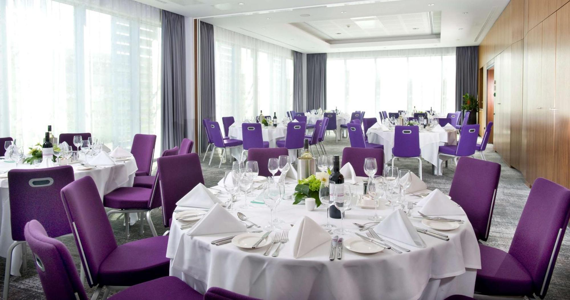 Radisson Blu Hotel East Midlands Airport Castle Donington Bagian luar foto