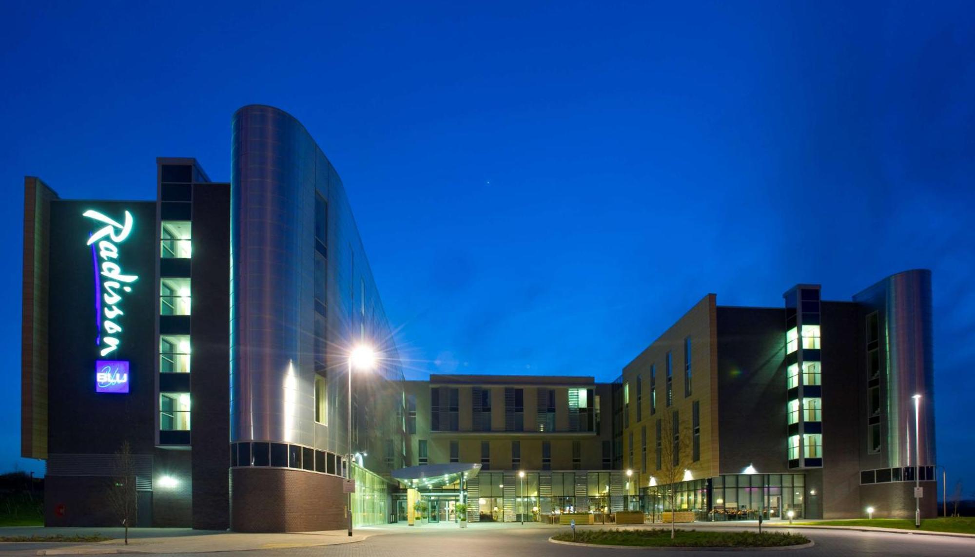 Radisson Blu Hotel East Midlands Airport Castle Donington Bagian luar foto